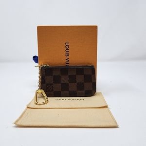 Authentic Louis Vuitton Key Pouch Damier Ebene.